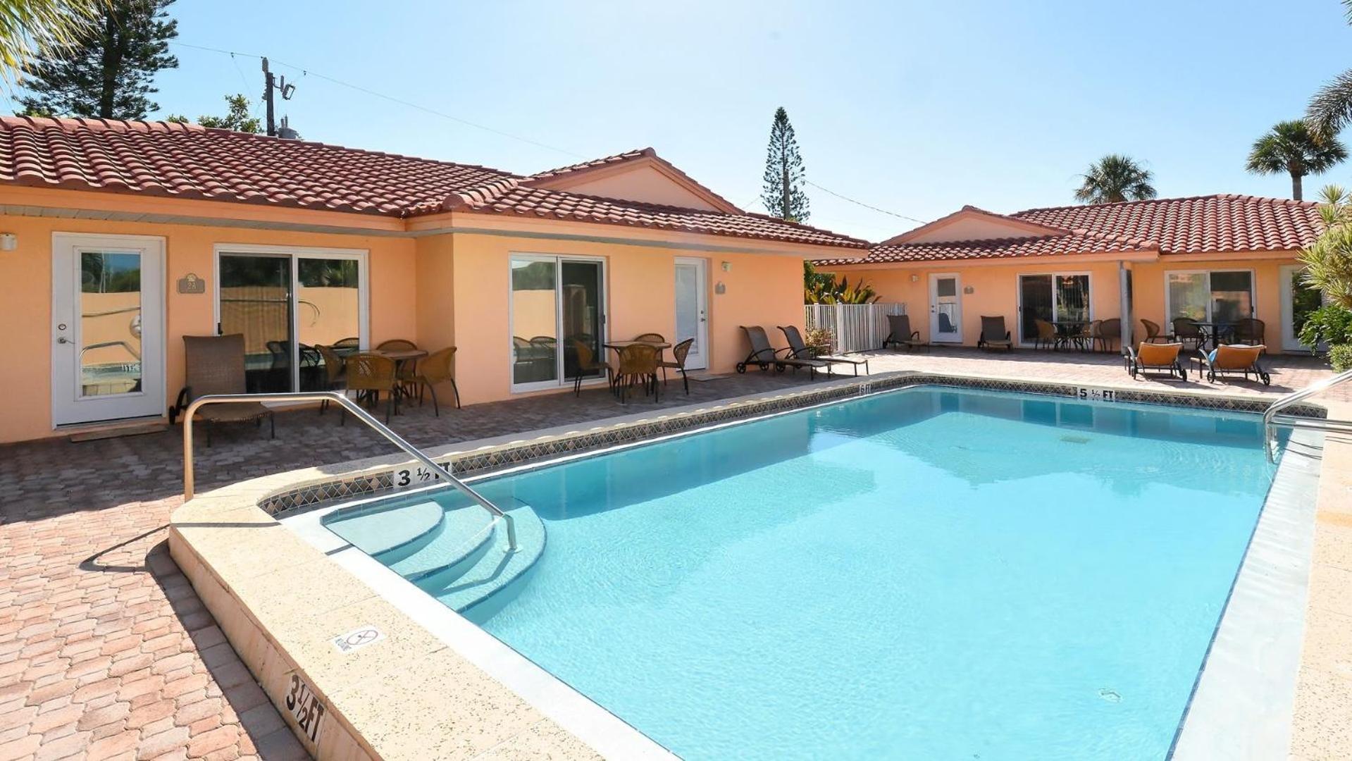 The Villas 2B โฮล์มส์ บีช ภายนอก รูปภาพ